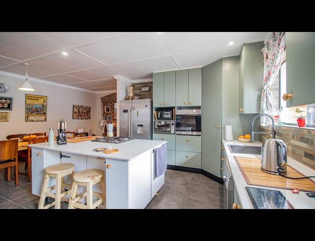 3 BEDROOM HOUSE FOR SALE IN KENSINGTON